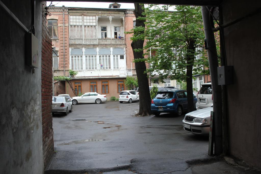 Apartment In Purtseladze Street Tbilisi Esterno foto
