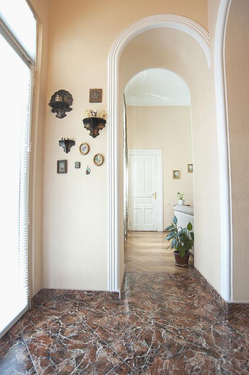 Apartment In Purtseladze Street Tbilisi Esterno foto